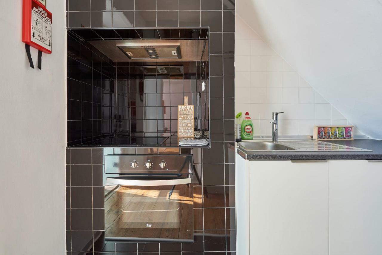 Charming Apartment Em Belem-Books And Canvas Lizbona Zewnętrze zdjęcie