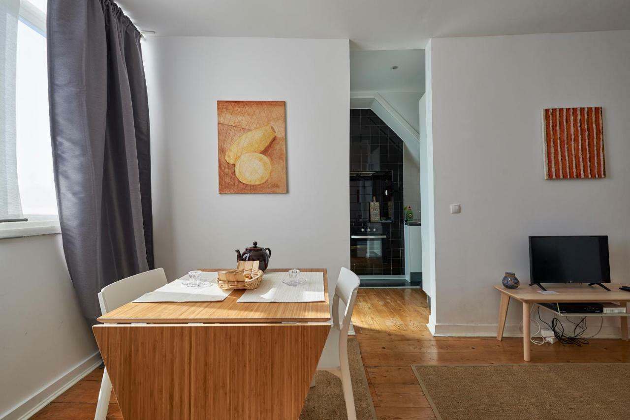 Charming Apartment Em Belem-Books And Canvas Lizbona Zewnętrze zdjęcie